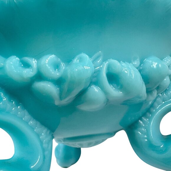 Westmoreland Blue Milk Glass Candy Dish Argonaut Shells Dolphins Vintage 1960s - Picture 4 of 10